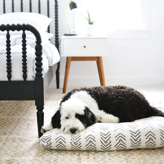 The Foggy Dog_Bed Cover_Design_Charcoal mud cloth_Chevron design_Interior Design_Dog 
